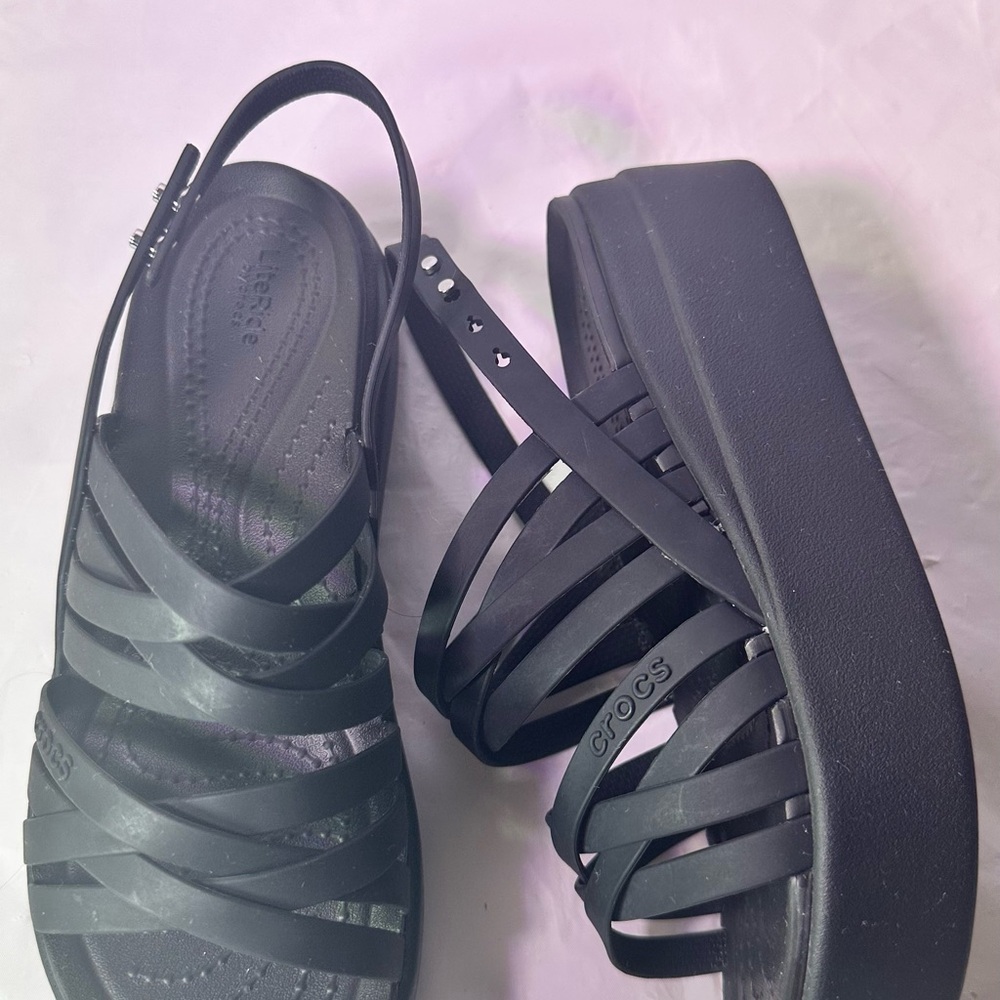 CROCS Women's Black Strappy Platform Sandal - Picture 6 of 9